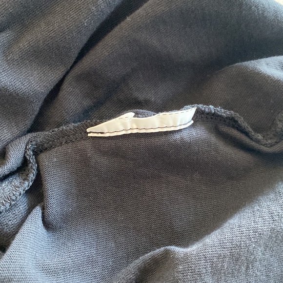 🌼 Champion - Long Sleeve Cropped Top 🌼 - Picture 6 of 6